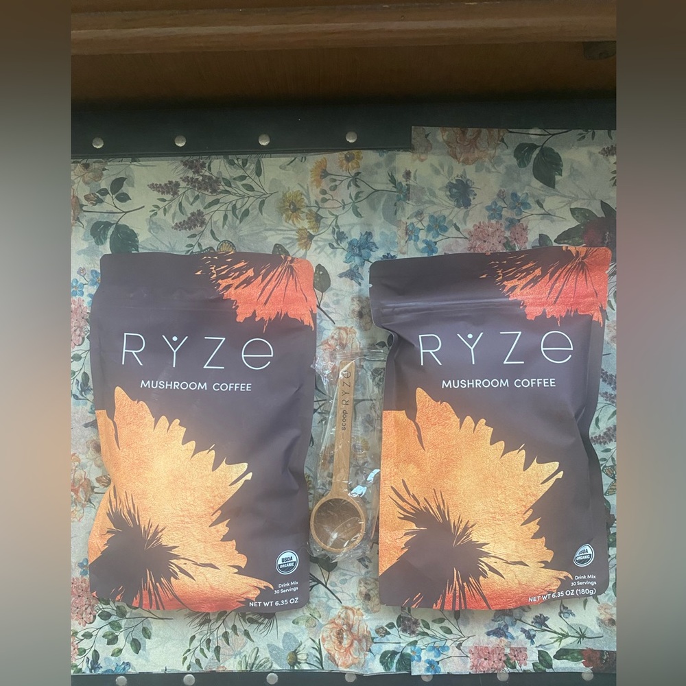 Mushroom Coffee - Brown & Orange Blend